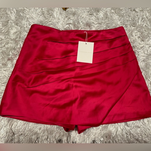 Vici Berry Pink Libby Satin Pleated Front Skort (NWT) - Picture 5 of 7
